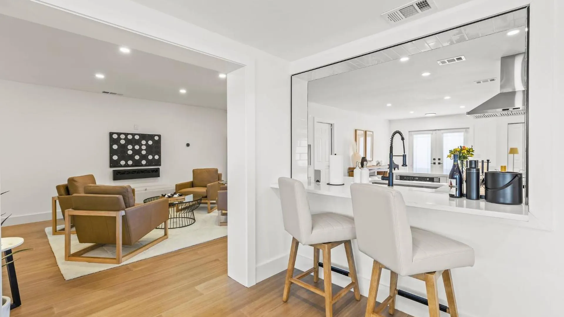 Luxury For 10 | 4Br W/ Pvt Pool/Hot Tub+Bay Access Tampa